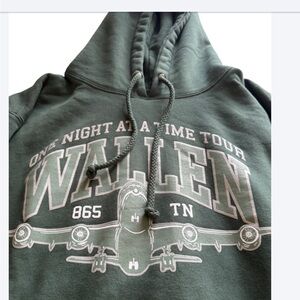 Morgan Wallen Authentic Concert Hoodie Size Medium
